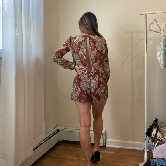 Pattern Romper - Picture 3 of 5